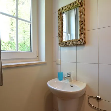 Prázdninový dům Family In Sourbrodt, Cleaning Included *