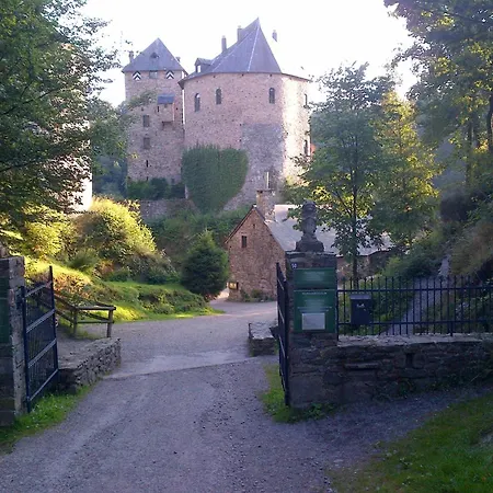 Family In Sourbrodt, Cleaning Included